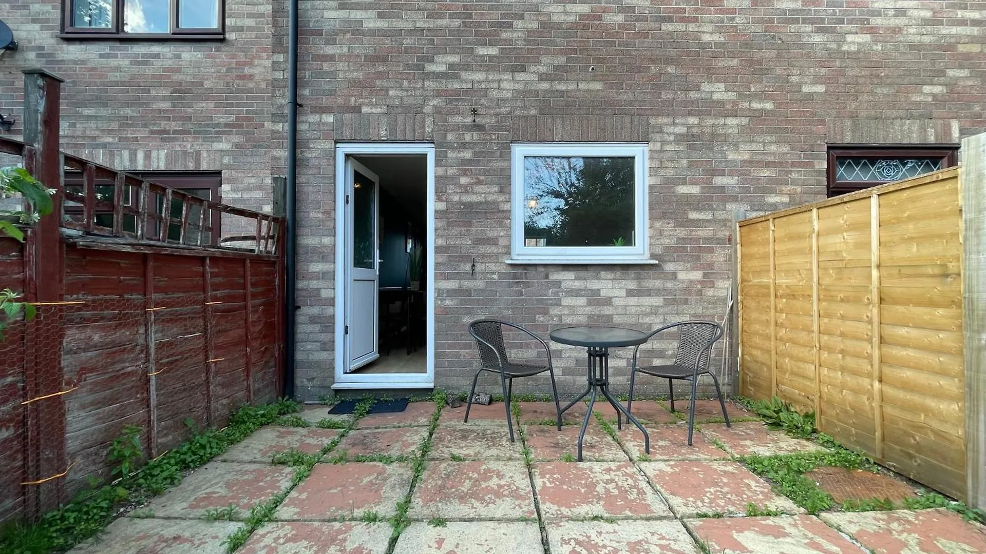 Cosy, Conveniently Located House By Dwell Haven - Close To Cardiff Centre